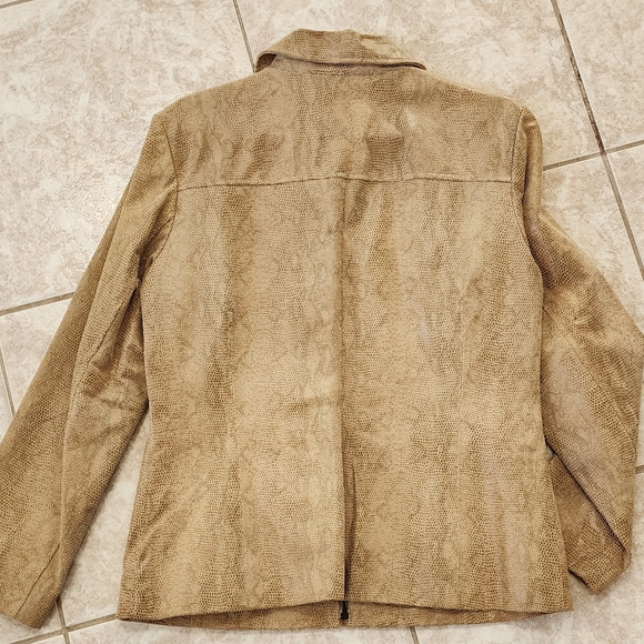 Leather Jacket - New - Picture 4 of 6